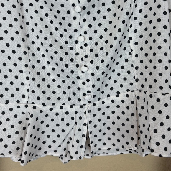 NWT Sans Souci White with Black Polka Dots Wide Neck Off Shoulder Crop Top - Picture 12 of 15